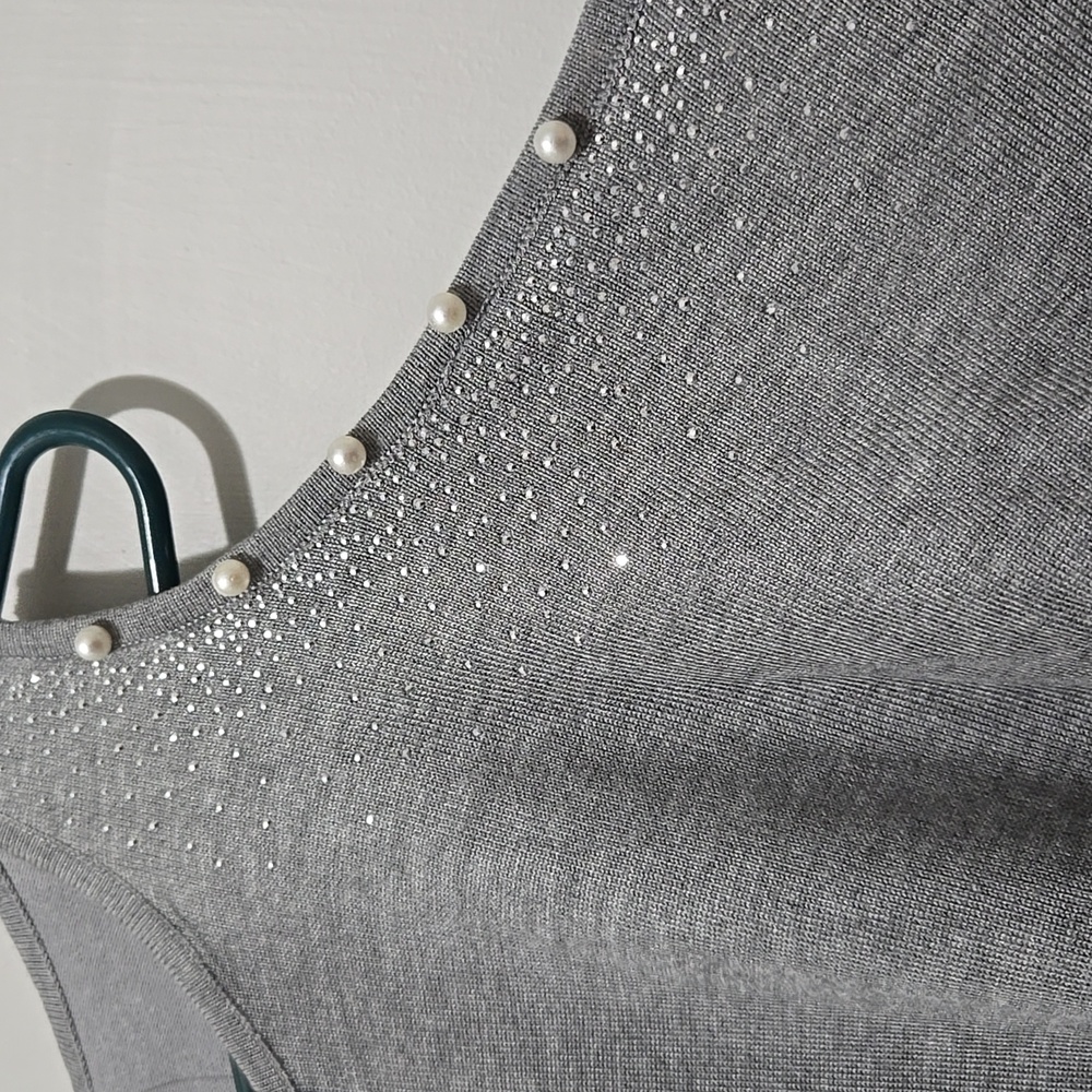 Ladies sweater